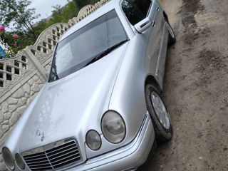 Mercedes E-Class