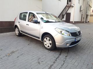 Dacia sandero 2012 - Rent a car / chirie auto / авто прокат