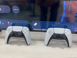PS5 cu Disc + 2 Controlere + Jocuri Incluse – Gata de Joacă foto 2