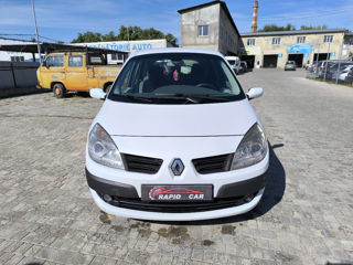 Renault Scenic foto 2