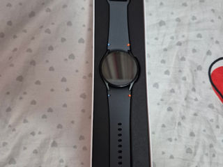 Продам Samsung Galaxy Watch FE foto 2