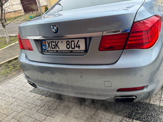 BMW 7 Series foto 3