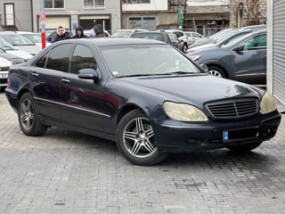 Mercedes S-Class