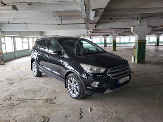 Ford Kuga foto 1