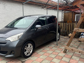 Toyota Verso-S foto 3