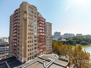 Apartament cu 2 camere, 80 m², Botanica, Chișinău foto 16