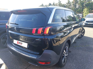 Peugeot 5008 foto 3