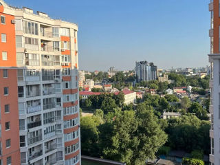 Apartament cu 2 camere, 73 m², Centru, Chișinău foto 8