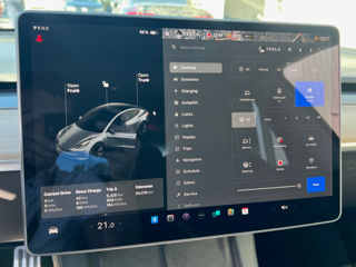 Tesla Model 3 foto 14