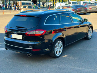 Ford Mondeo foto 7