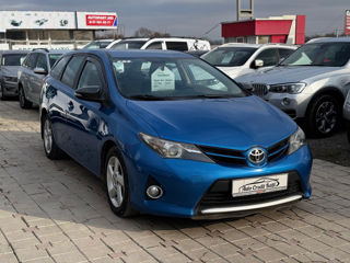 Toyota Auris foto 3