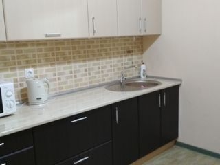 Apartament cu 2 camere, 81 m², Centru, Chișinău foto 9