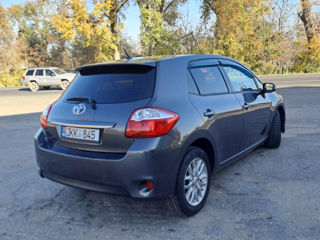 Toyota Auris foto 6