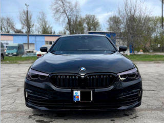 BMW 5 Series foto 2