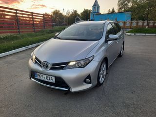 Toyota Auris foto 6