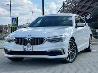 BMW 5 Series foto 1