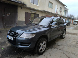 Volkswagen Touareg foto 2