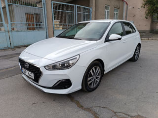 Hyundai i30 foto 1