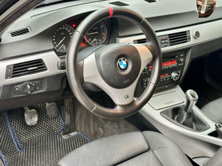 BMW 3 Series foto 7