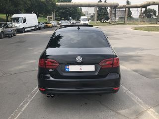 Volkswagen Jetta foto 6