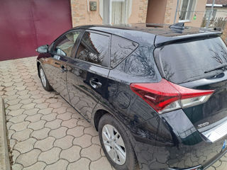 Toyota Auris foto 4