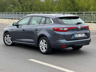 Renault Megane foto 9