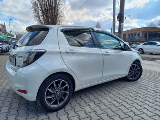 Toyota Yaris foto 4