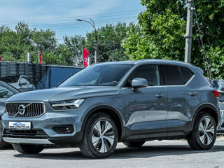 Volvo XC40 foto 1