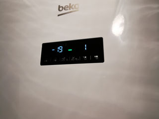 Frigider Beko 2 metri Full options foto 2