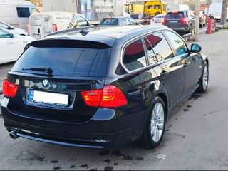 BMW 3 Series foto 6