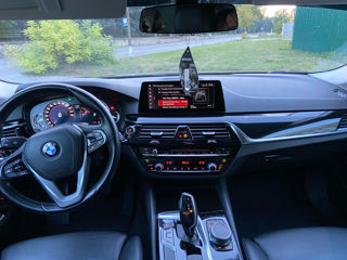 BMW 5 Series foto 8