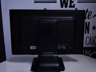 Монитор HP ZR2330w, IPS foto 2