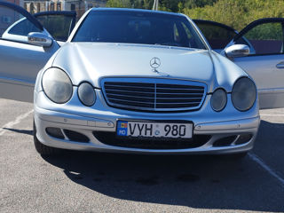 Mercedes E-Class foto 6