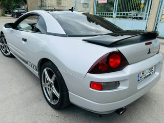 Mitsubishi Eclipse foto 3