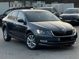 Skoda Octavia foto 4