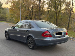 Mercedes E-Class foto 4