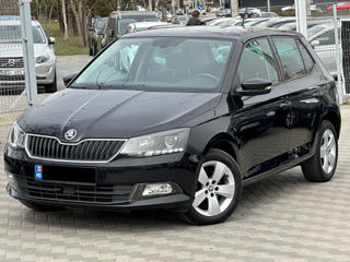 Skoda fabia / chirie auto / прокат авто / car rent / rent a car foto 1