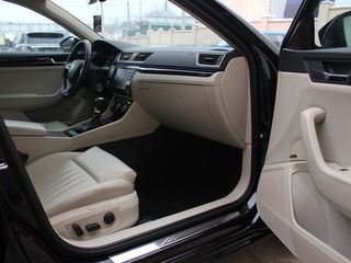 Skoda Superb foto 4