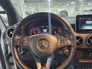 Mercedes B-Class фото 9