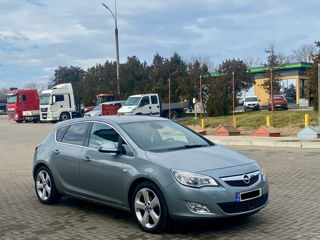 Opel Astra foto 2