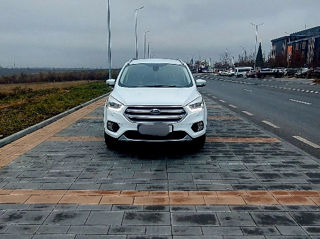 Ford Kuga foto 5