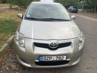 Toyota Auris foto 2