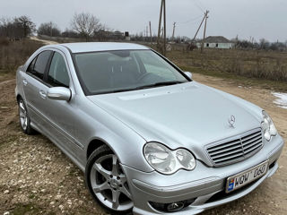 Mercedes C-Class