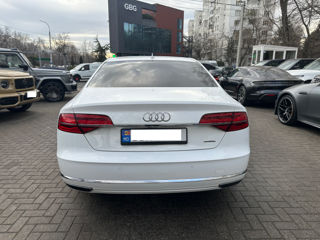 Audi A8 foto 5