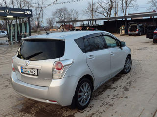 Toyota Verso foto 4