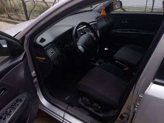 KIA Rio foto 2