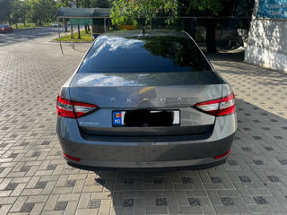 Skoda Superb foto 3