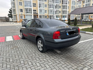 Volkswagen Passat foto 4