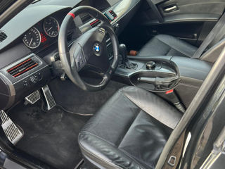 BMW 5 Series foto 5