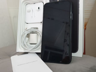 iPhone 11 64Gb Black foto 8